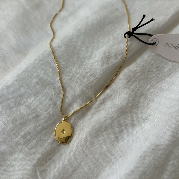 NEW electric picks necklace - Picture 1 of 3